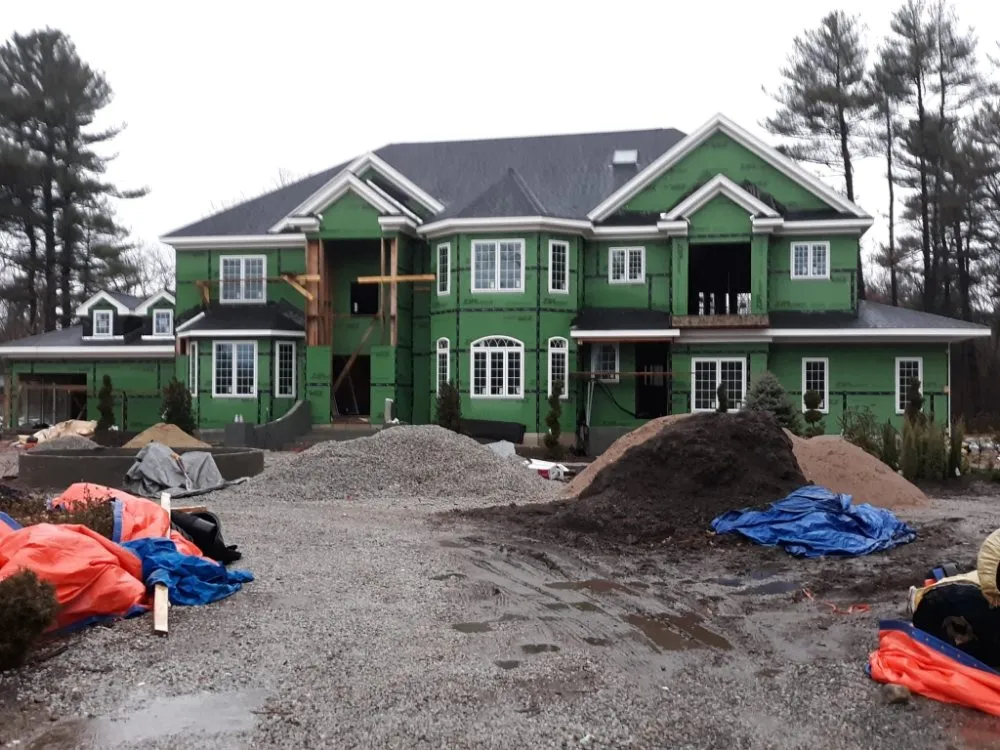 Slide of Da Mata Construction