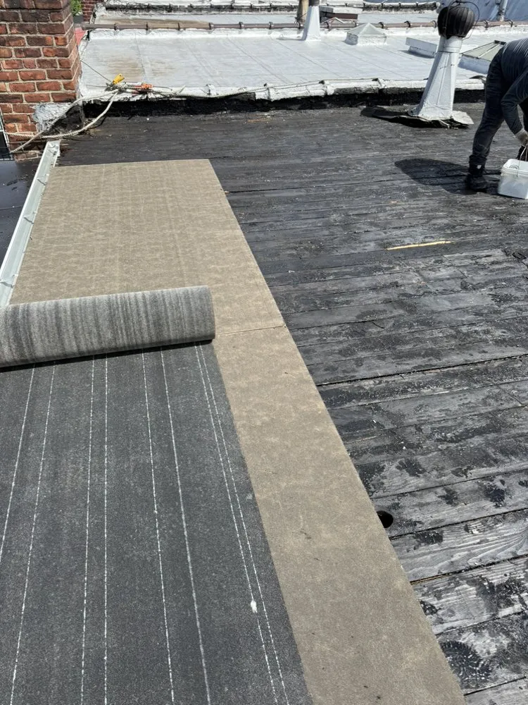 Professional metal roofing installation for fast service in El Bronx, NY by D&A Pro General Construccion Corp