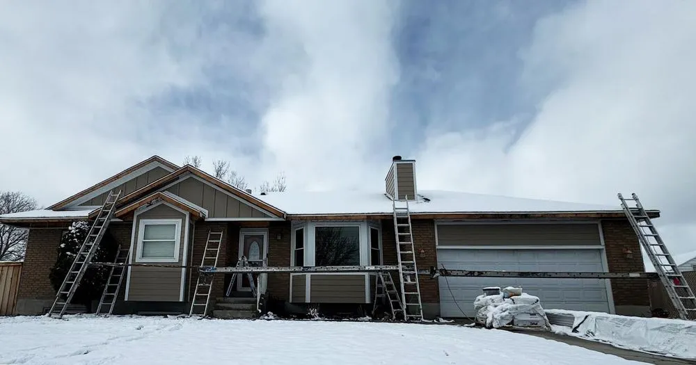 Licensed roof leak repair for fast service across St. George, UT - DaBella