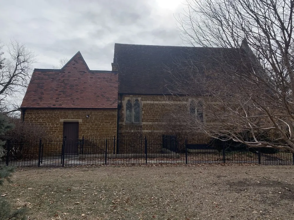 Slide of DACA Roofing