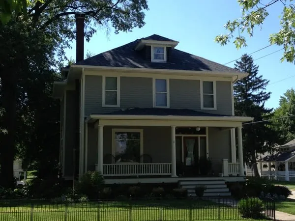 Slide of Daech & Bauer Roofing