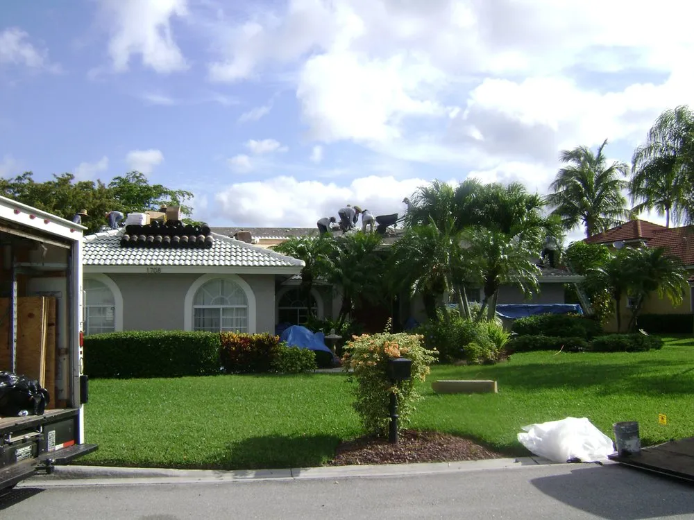 Slide of D'Agostino Roofing