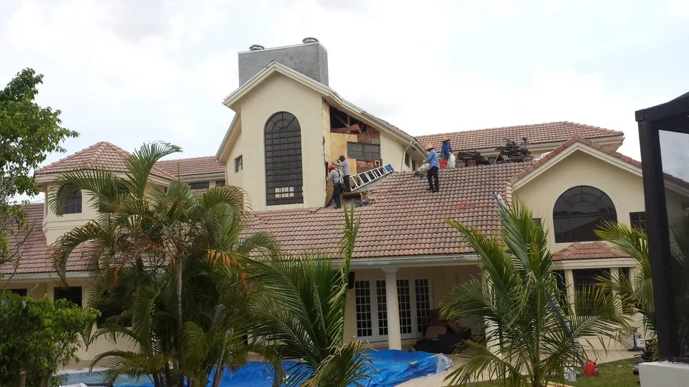 Slide of D'Agostino Roofing