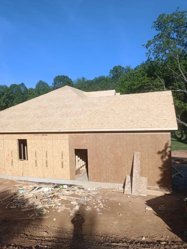 Emergency roof installation for residential properties in Halethorpe, MD by Daily Repairs Company