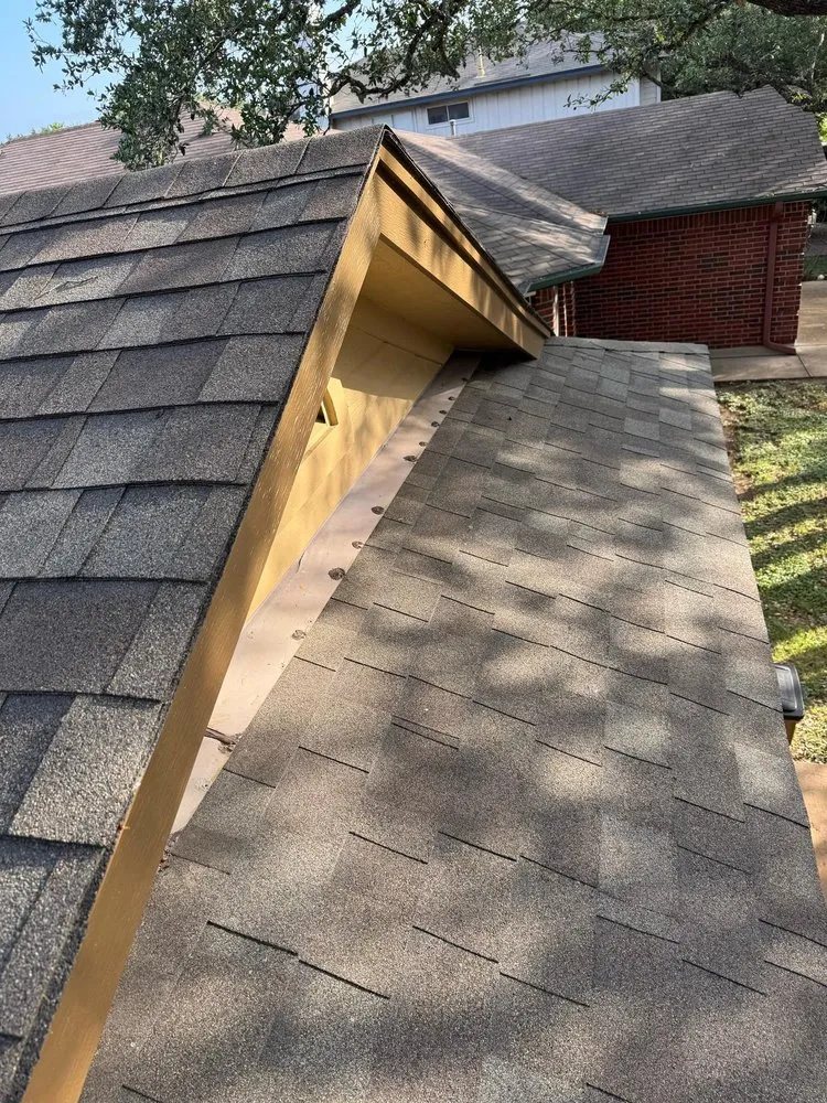 Slide of Dakota Roofing