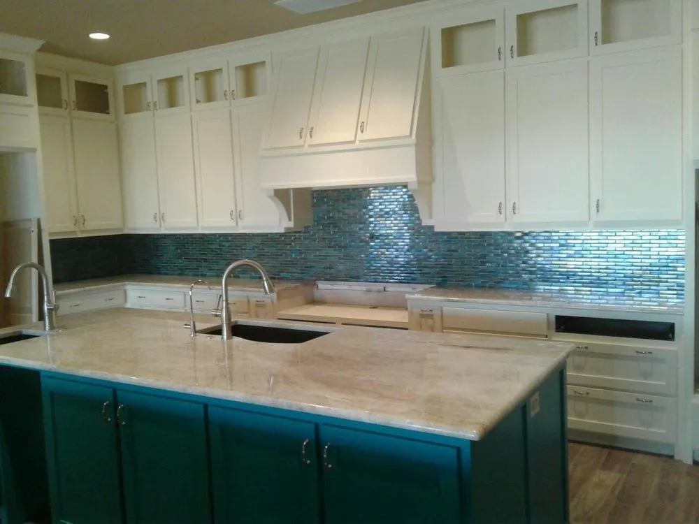 Slide of Dallas Countertops