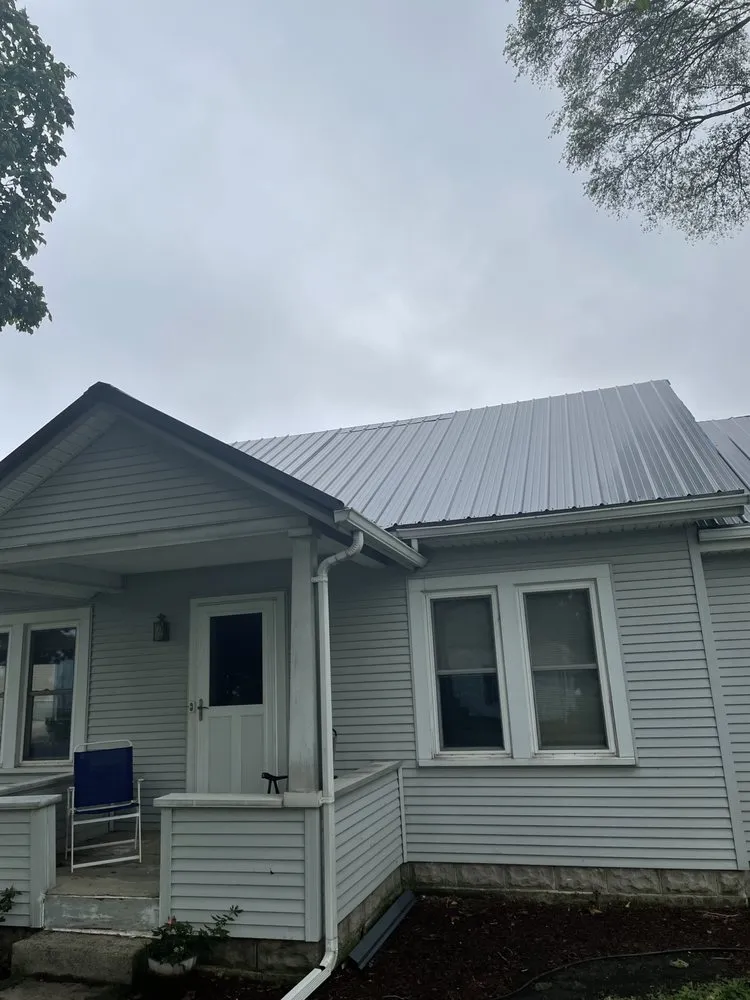 Slide of Dallas Reed