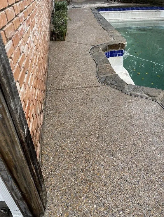 Slide of Dallas Star Construction