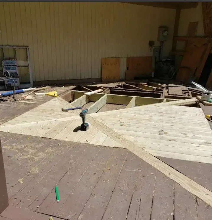 Slide of Damon's Handyman Service