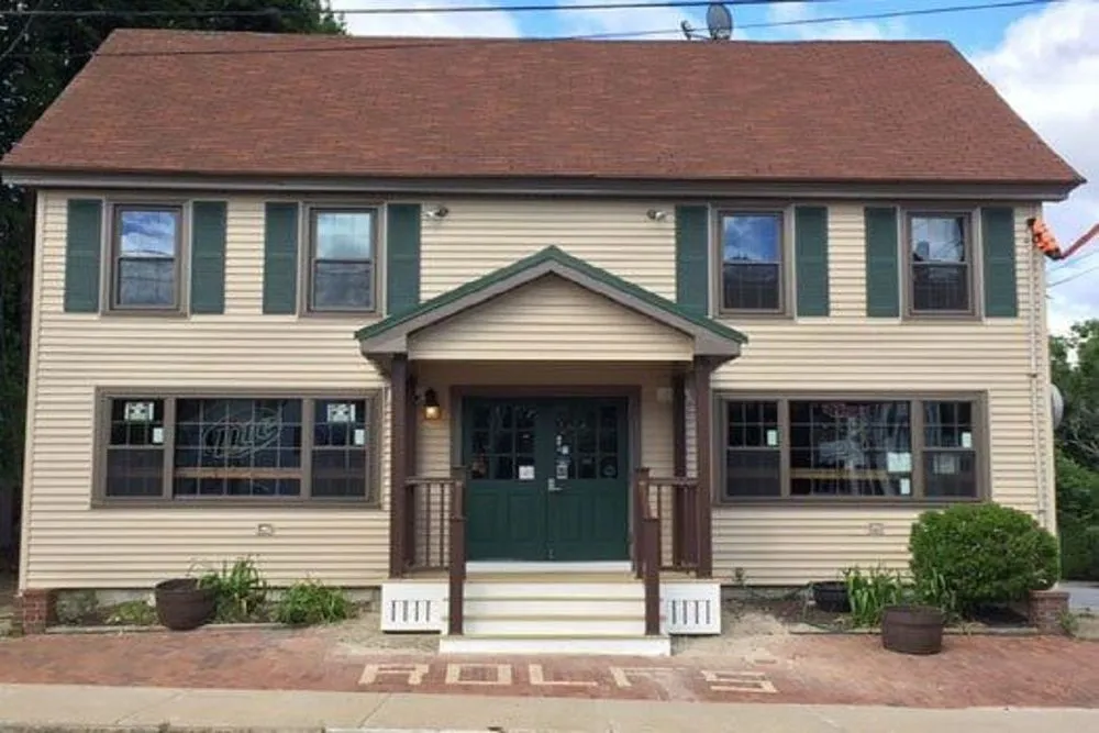 Slide of Damphousse Roofing