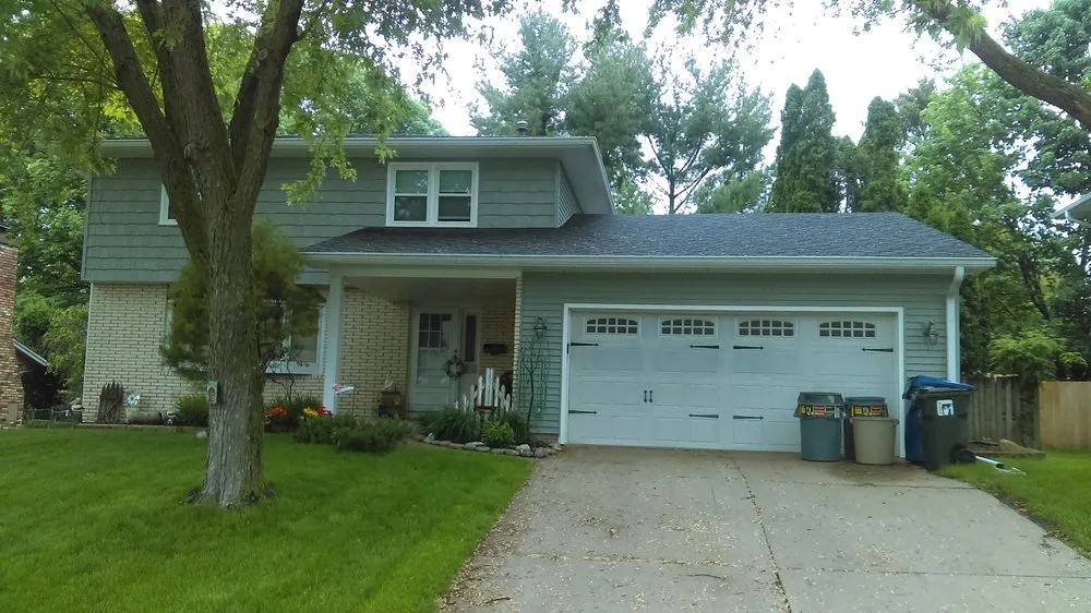 Slide of Dan Hanell Construction