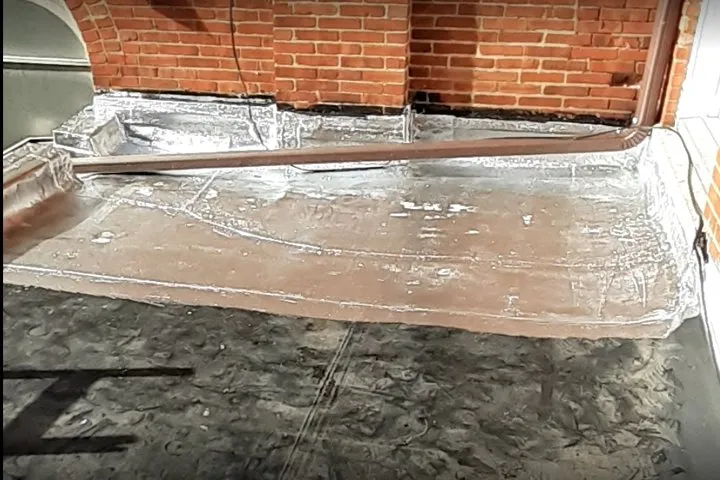 Slide of Dan The Gutter Man & Roof Repair