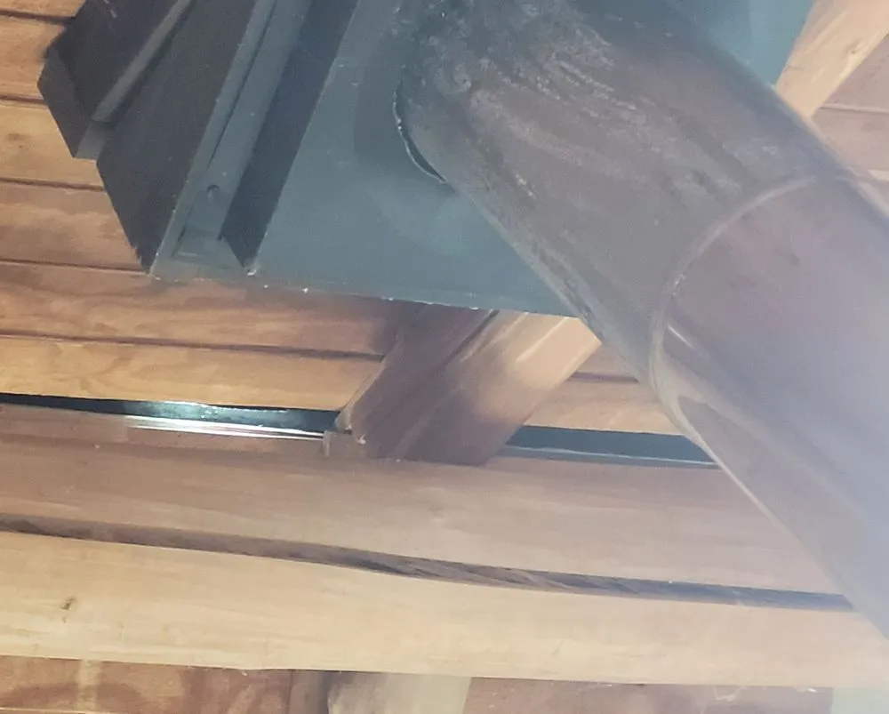 Slide of Daniel Hood Roofing