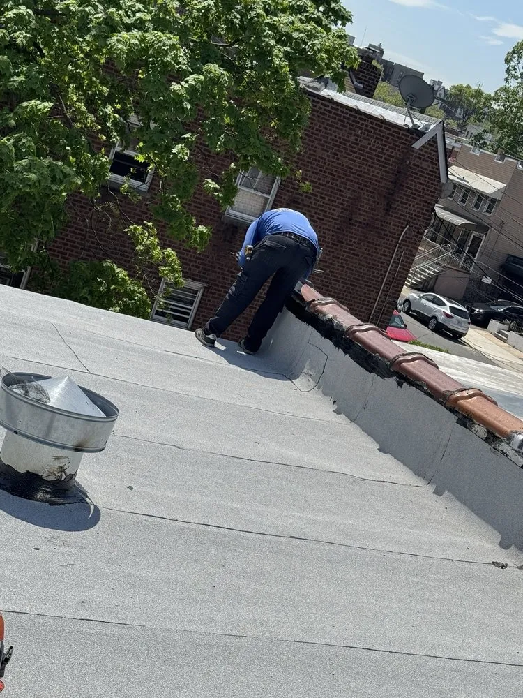 Slide of Daniel Parks Roofing & Gutters