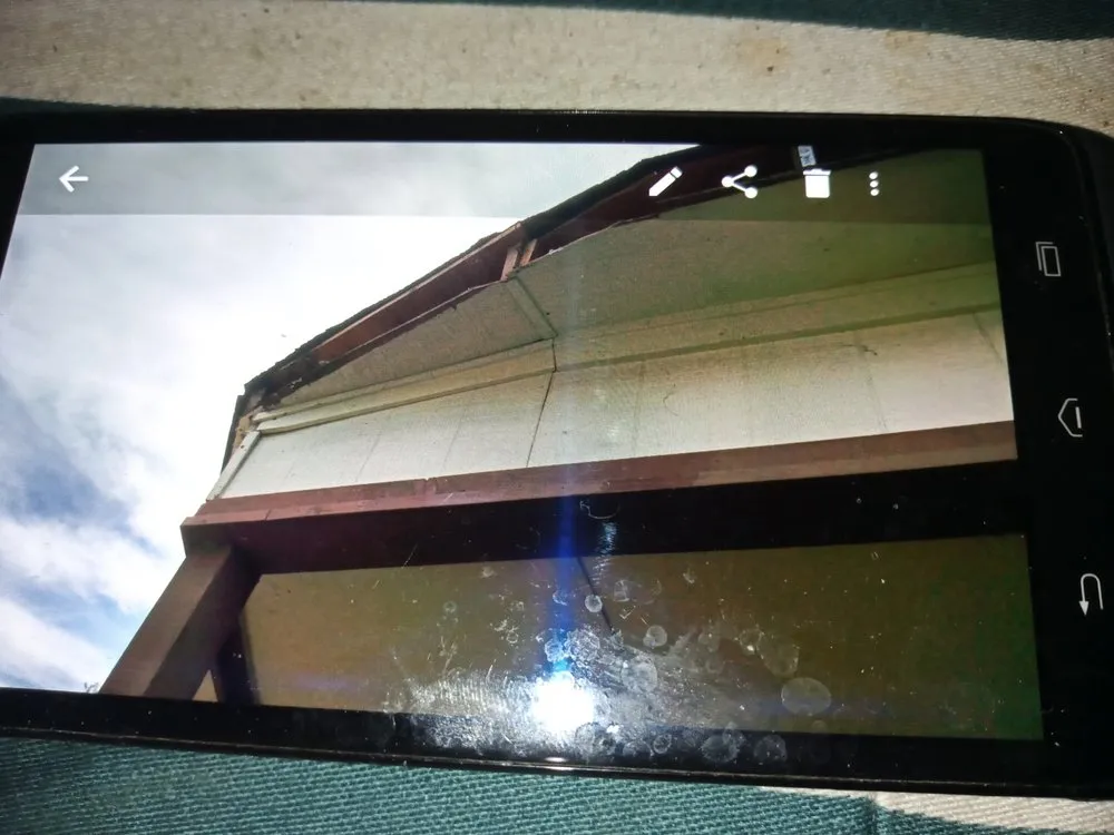 Slide of Daniel Roofing & Construction