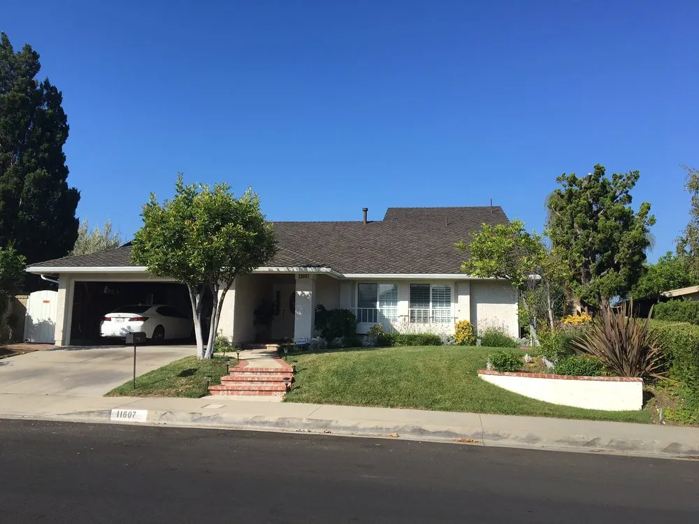 Slide of Daniel Tall Roofing