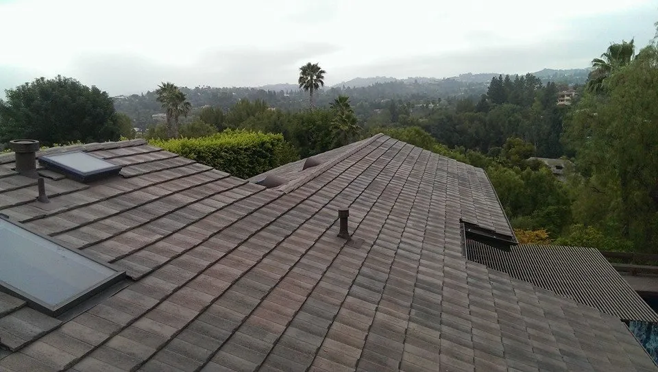 Slide of Daniel Tall Roofing