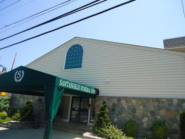 Slide of Daniele Construction