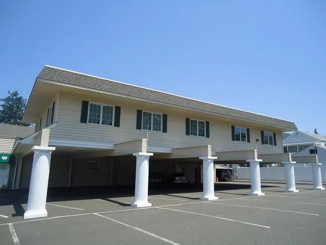 Slide of Daniele Construction