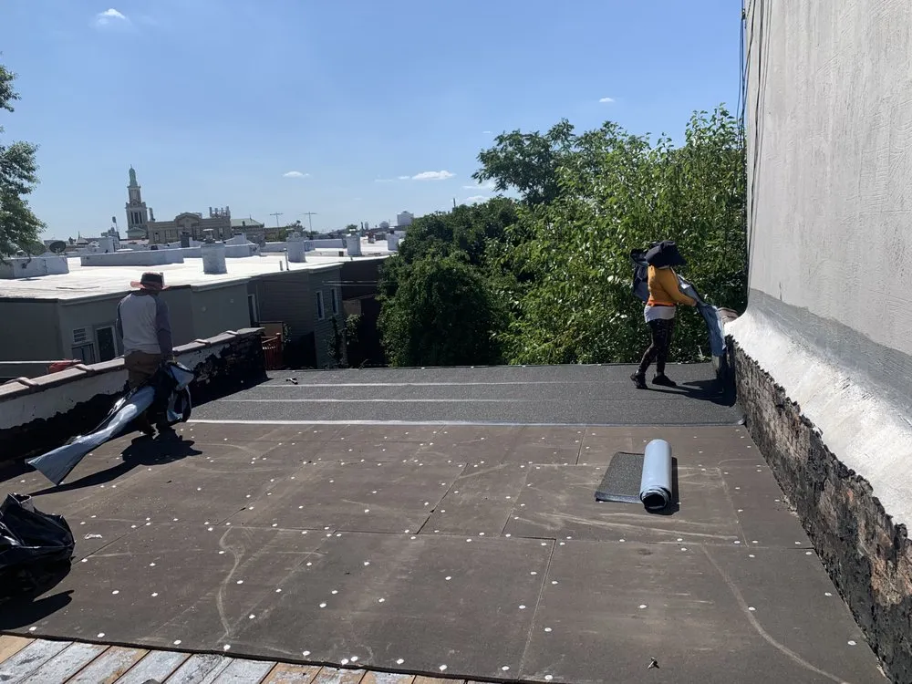 Reliable roof leak repair same-day service across Glendale, NY - Daniel's Roofing