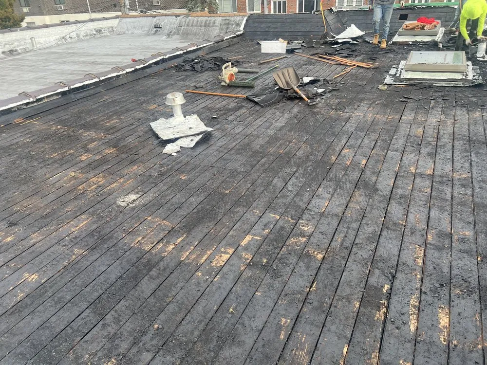 Professional roof installation for fast service in Glendale, NY by Daniel's Roofing