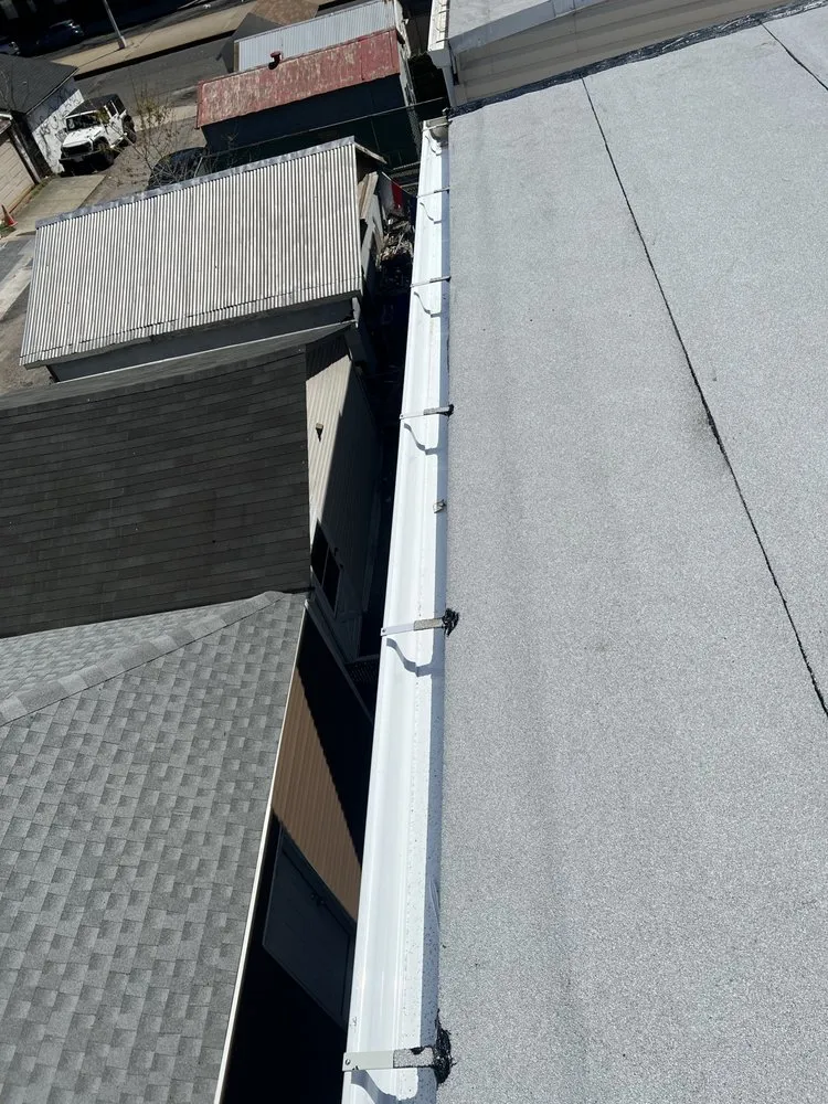 Expert metal roofing installation experts serving Glendale, NY - Daniel's Roofing