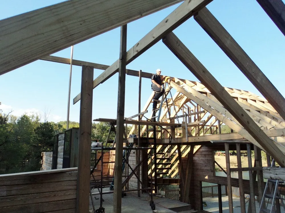 Slide of Daniel's Roofing