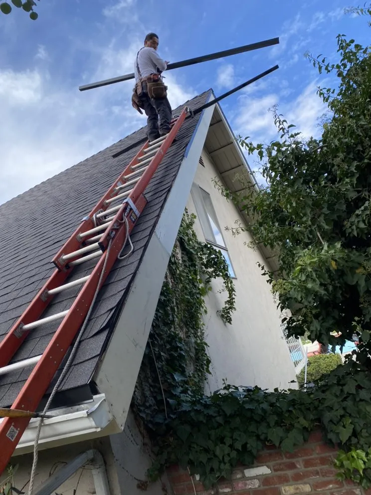 Slide of Daniel’S Roofing