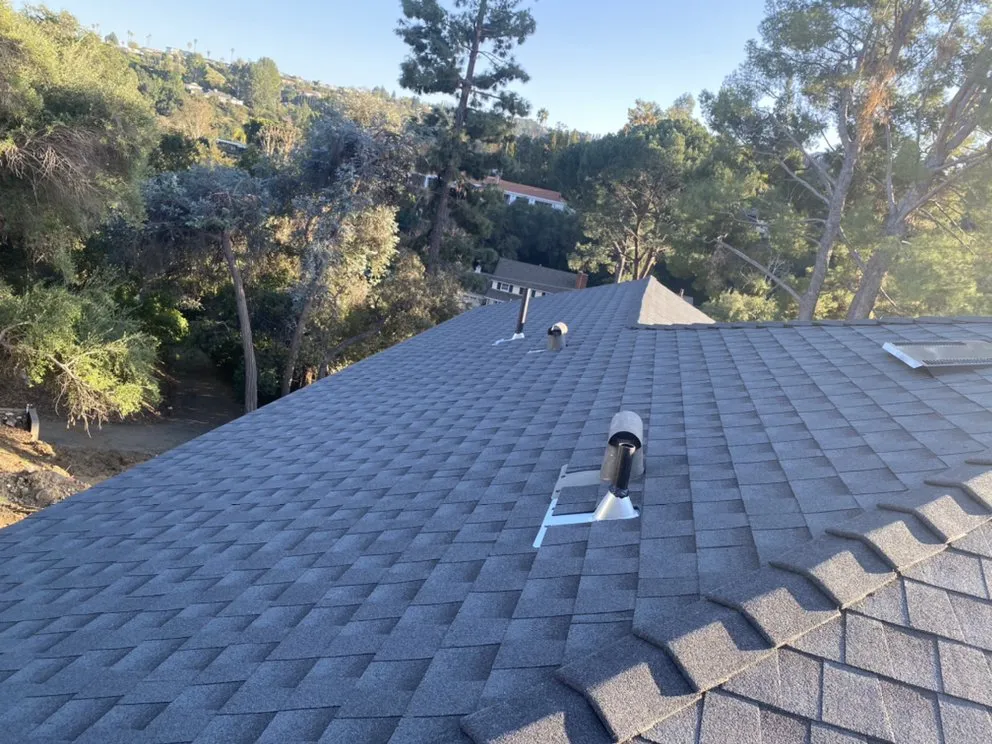 Slide of Daniel’S Roofing