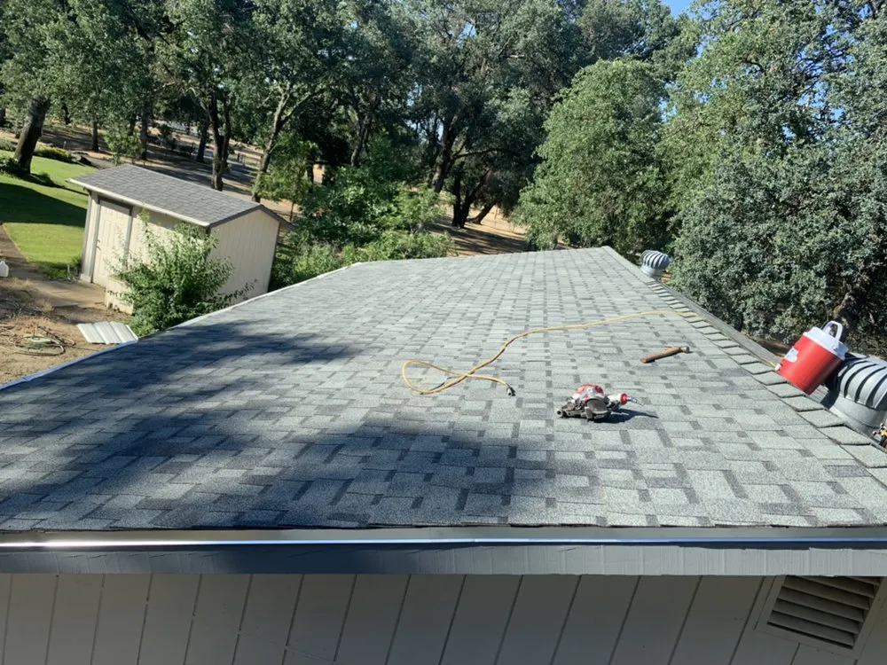 Slide of Daniel’s Roofing