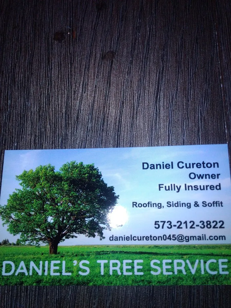 Slide of Daniels Tree Service