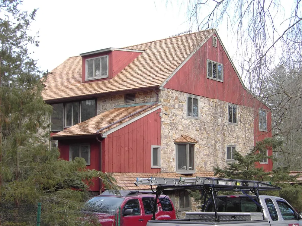 Slide of Dannucci Roofing