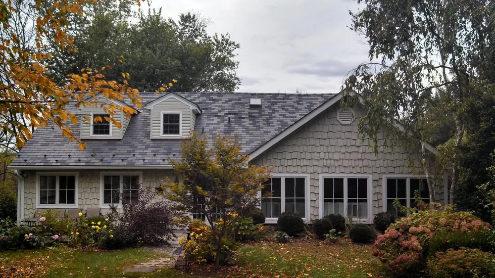 Slide of Dannucci Roofing