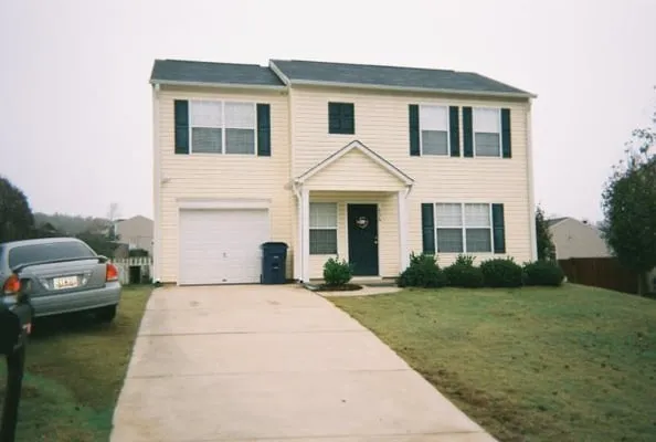 Danny O'Shields Roofing Logo