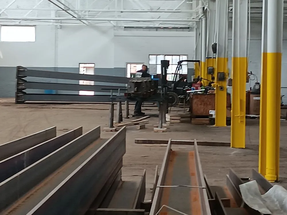 Slide of Danny Yoder repairs