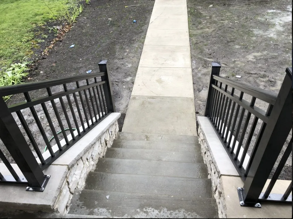 Slide of Danro Remodeling