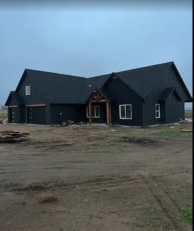 Slide of Dans Roofing