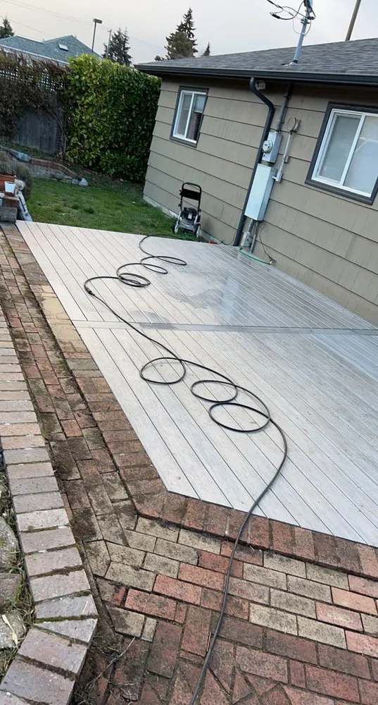 Slide of Danz Construction