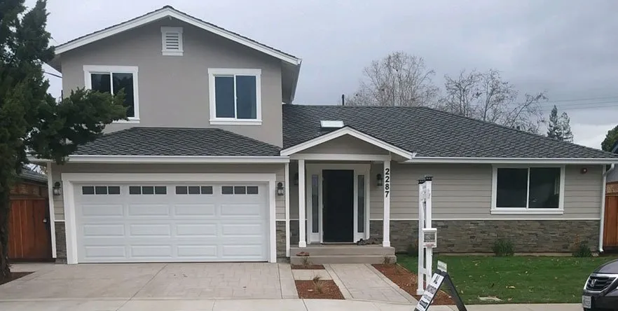 Slide of Darah Roofing