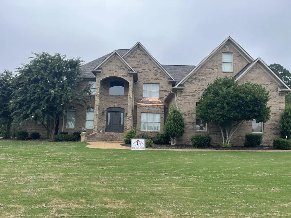 Slide of Darrell Davis Roofing