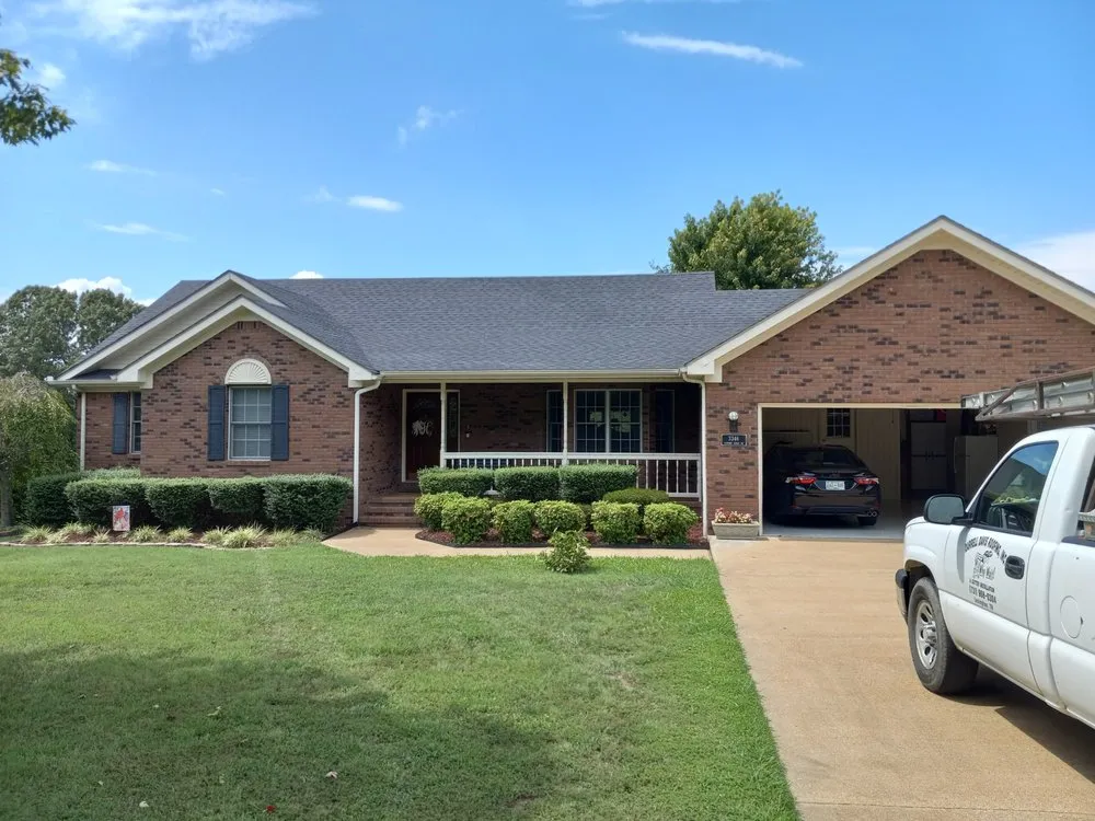 Slide of Darrell Davis Roofing