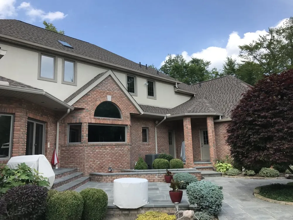 Slide of Darrell Yoder Roofing