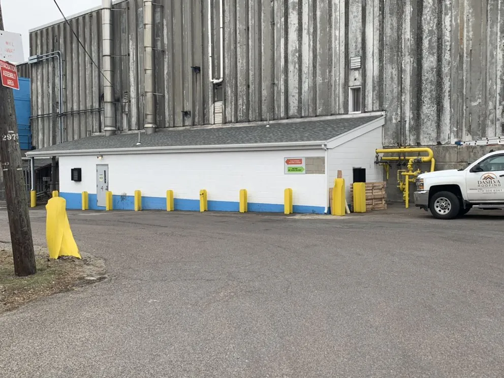 Slide of Dasilva Roofing