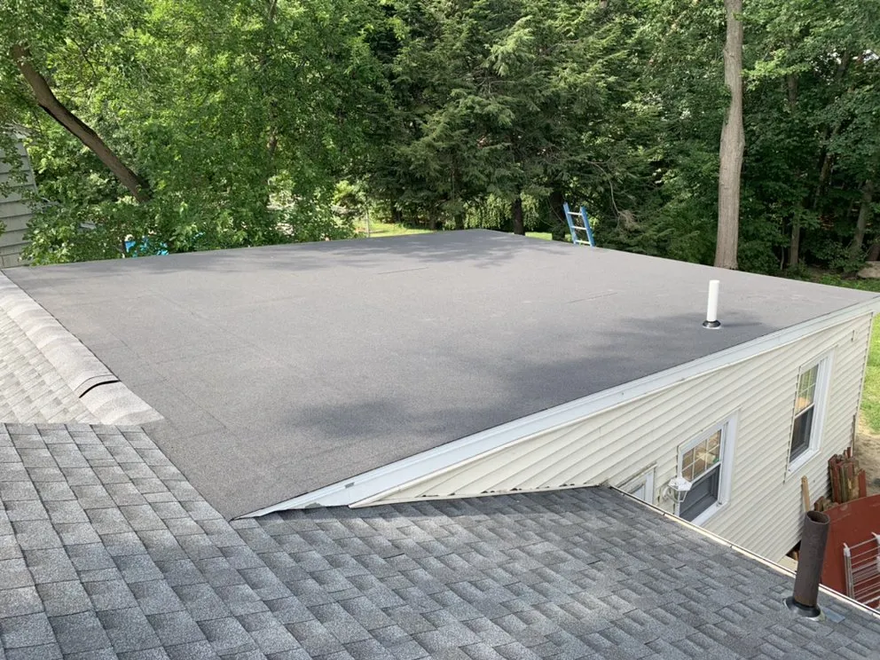 Slide of Dasilva Roofing