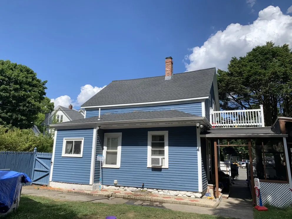 Slide of Dasilva Roofing