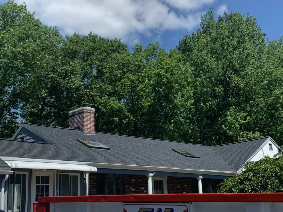 Slide of Dasilva Roofing