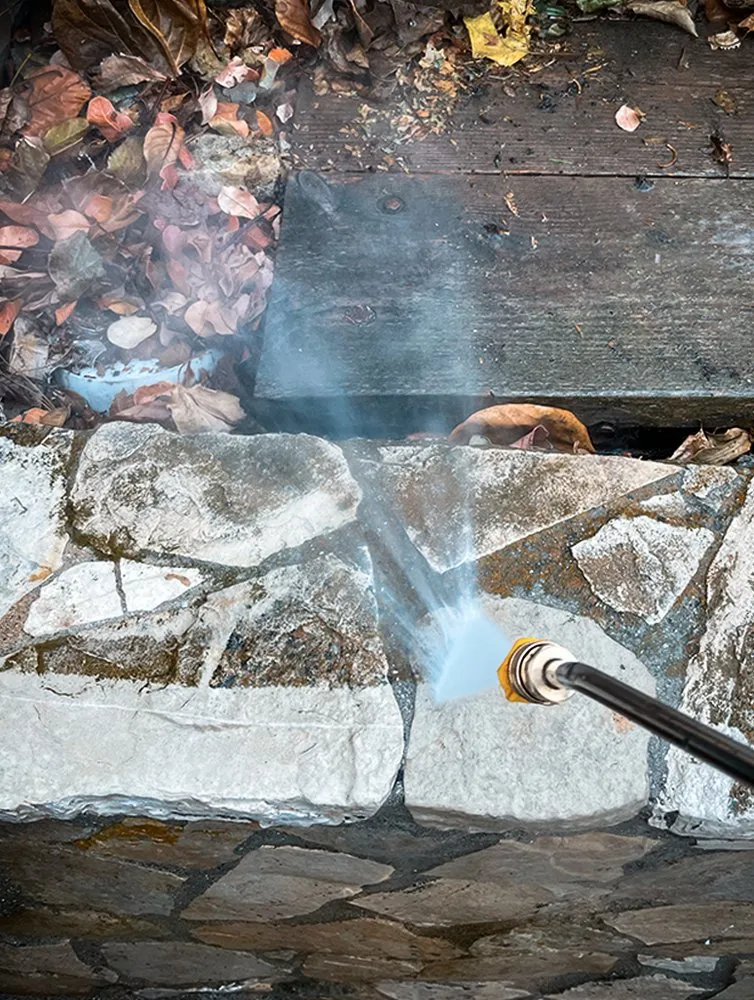 Slide of DAVA Pressure Washing