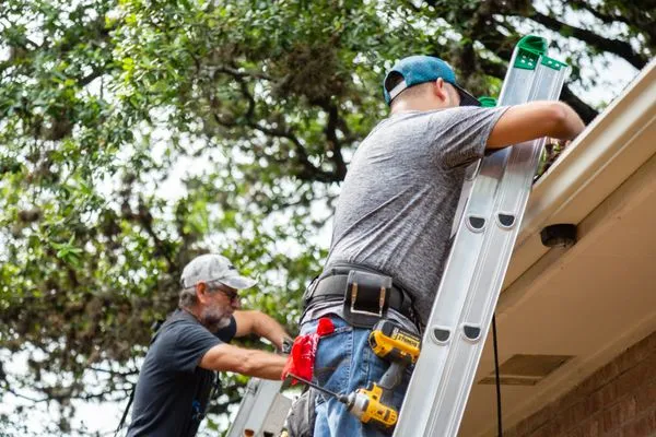 Davco Custom Builders Logo