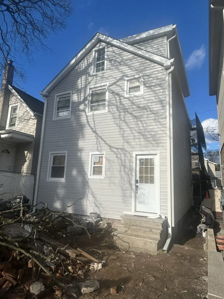 Slide of Dave Construction