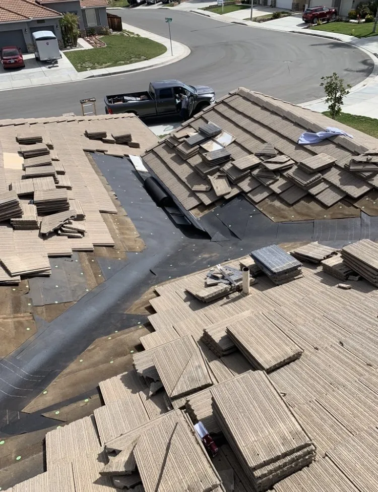 Slide of Dave Kennedy Roofing